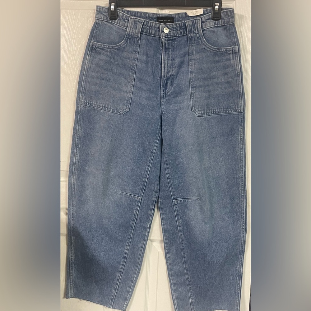 Free Assembly Wide Leg Crop Jeans Size 12 NWT Blue High Rise Utility Denim Pants